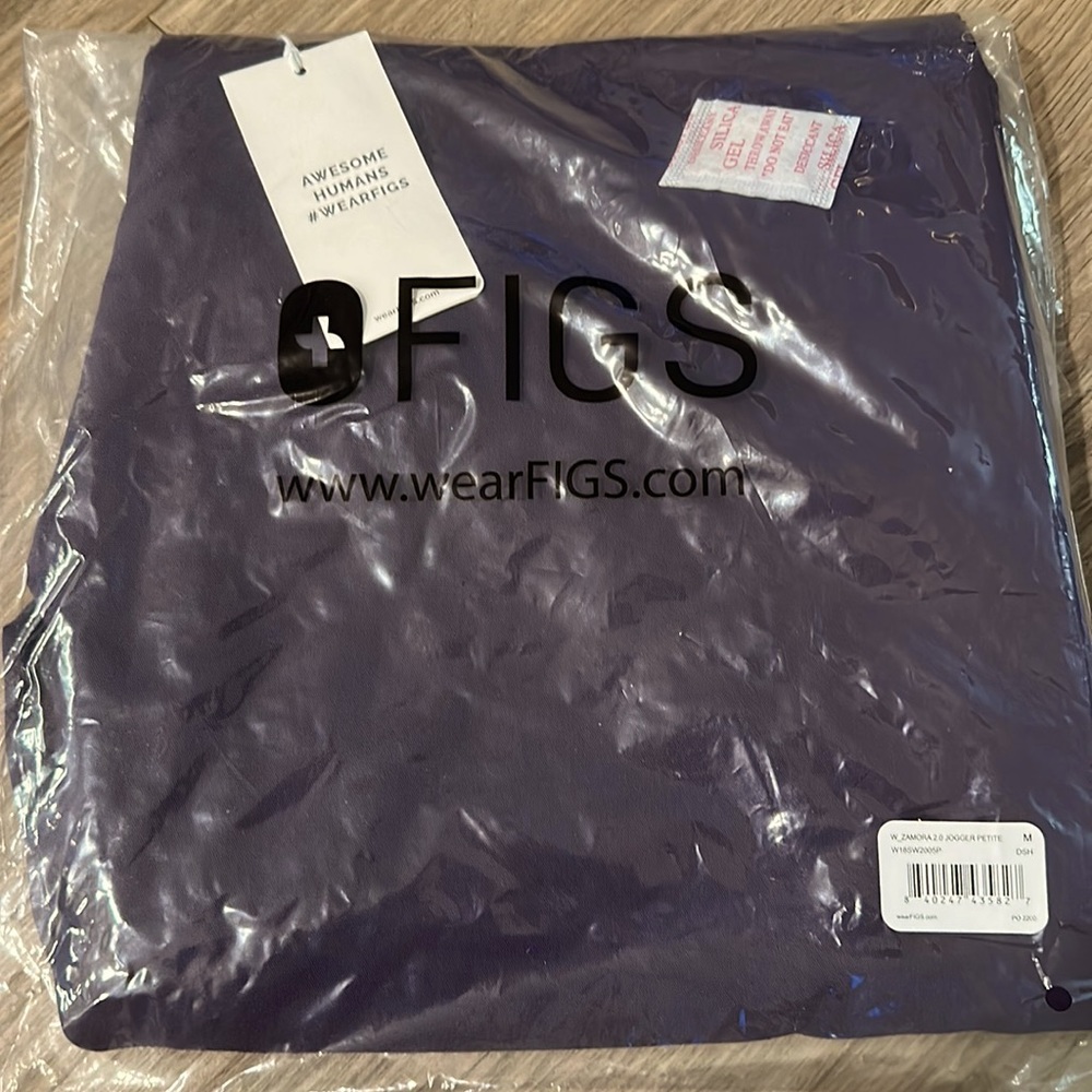 Figs Zamora 2.0 Petite Jogger Shadow Purple Limited Color!